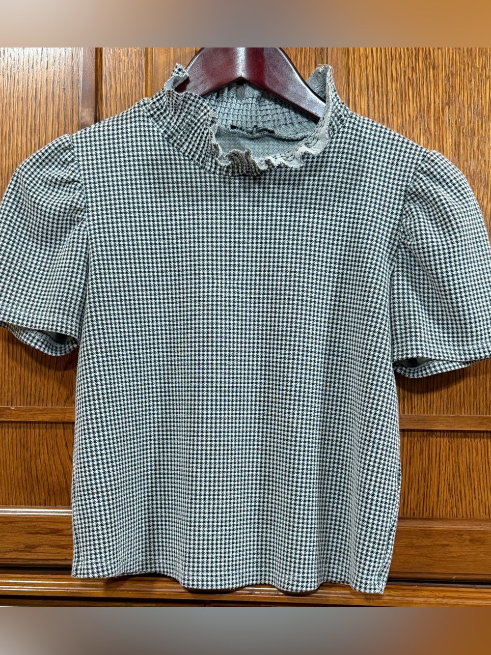 Zara Houndstooth Mock Neck Ruffle Top Puff Sleeve Smocked Gingham Academia Plaid